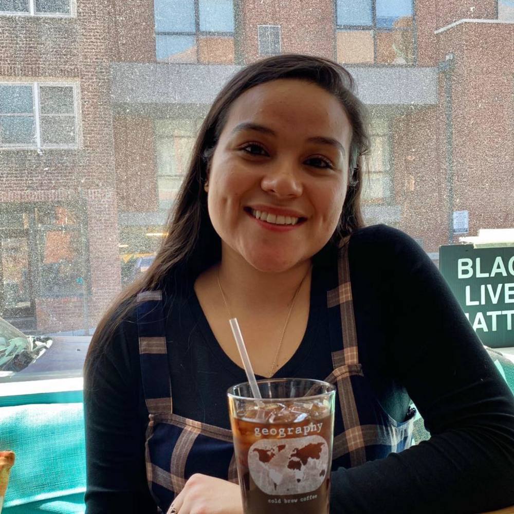 Meet your Posher, Ashley